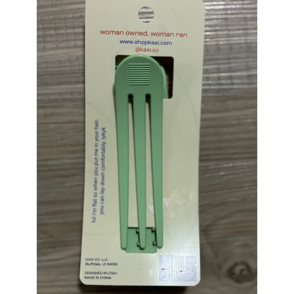 Kaxi Oversized Lay Down Claw Clip Mint Green‎ Matte Finish Hair Accessory - Picture 2 of 2